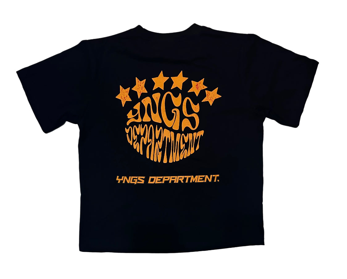 BLACK T-SHIRT